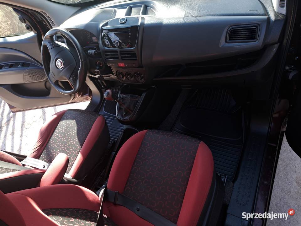 Śliczny Fiat Doblo 14 benzyna 90 2011r 5 osób Tomaszów Mazowiecki