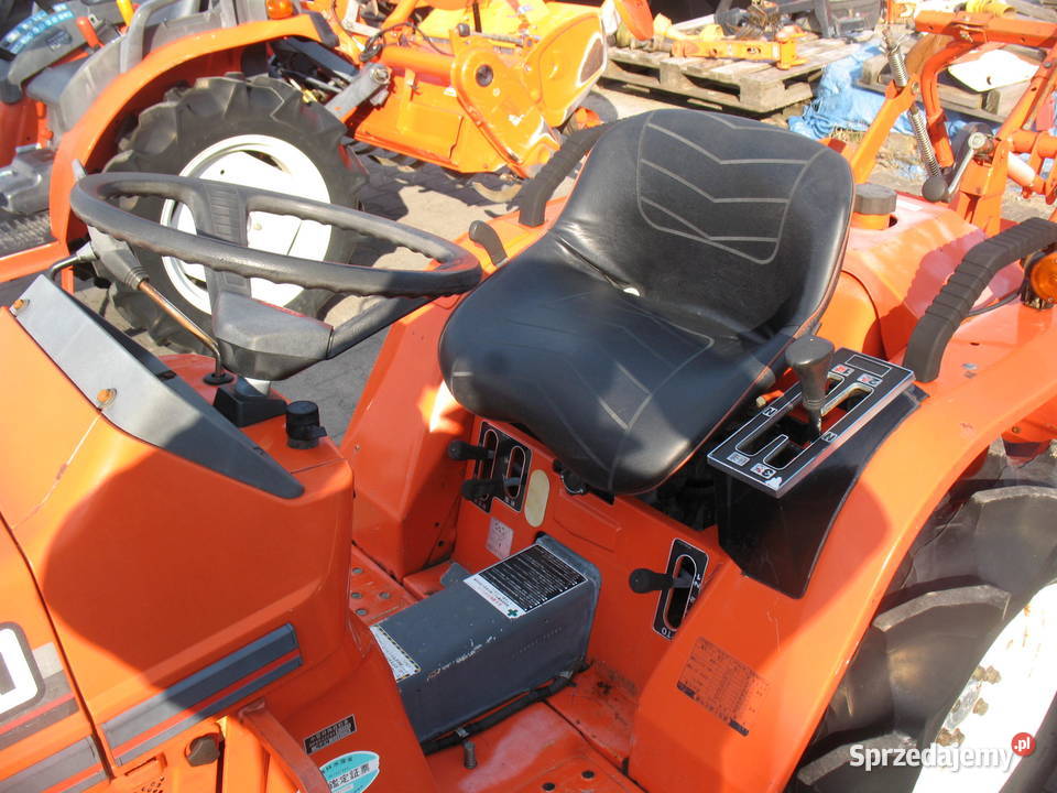 Kubota B40 ładna glebogryzarka pod tur do ogrodu mazowieckie Mroków