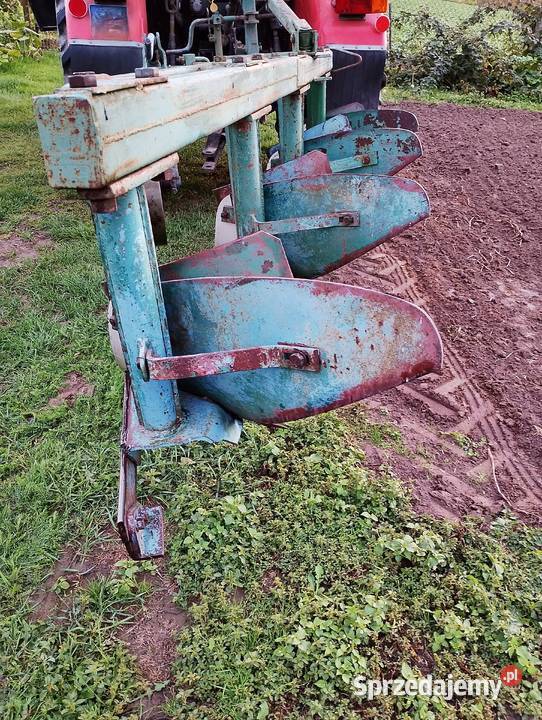 Pług Unia Grudziądz 4 skibowy 4x30 Pługi Stryjno-Kolonia