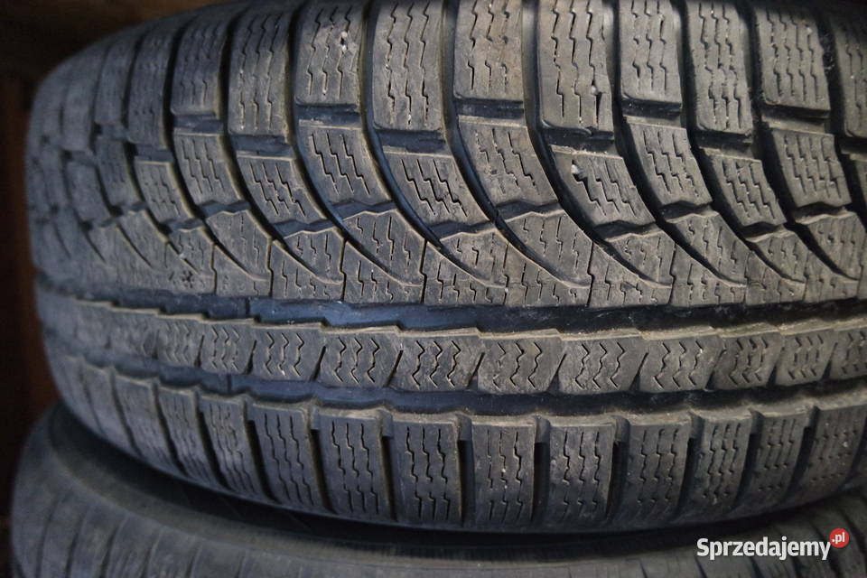 Komplet opon zimowych 21555 R17 NOKIAN WRA4 DOT Poznań sprzedam