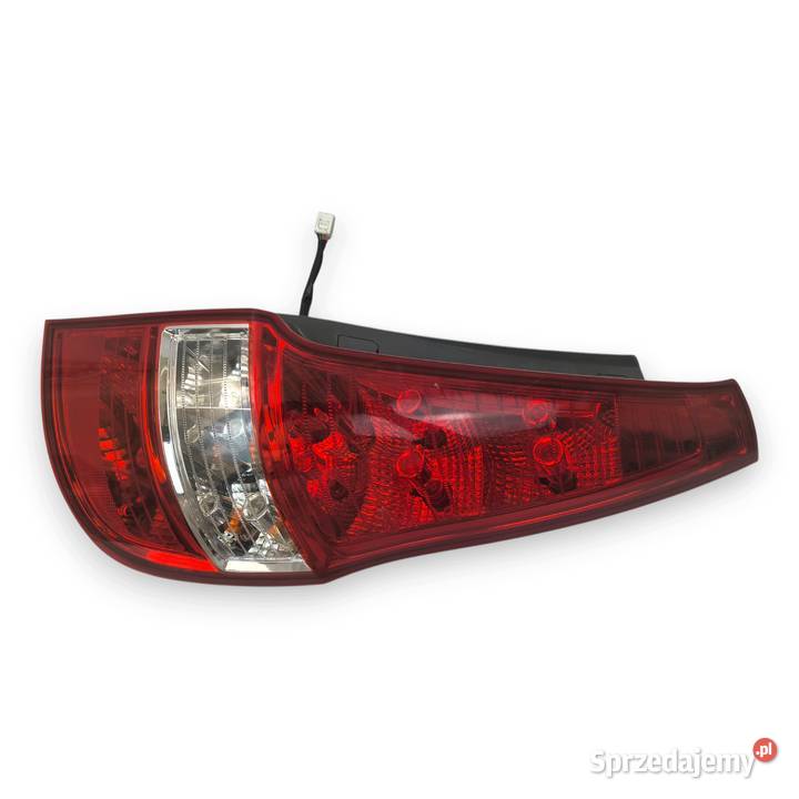 LAMPA PRAWA Hyundai I30 Kombi 20072012 tylnia Chełm