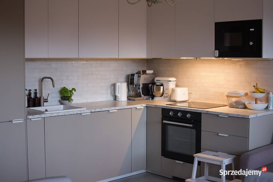 sprzedam BEZPOŚREDNIO os Sobieskiego 4 pokoje spółdzielcze własnościowe z KW Poznań