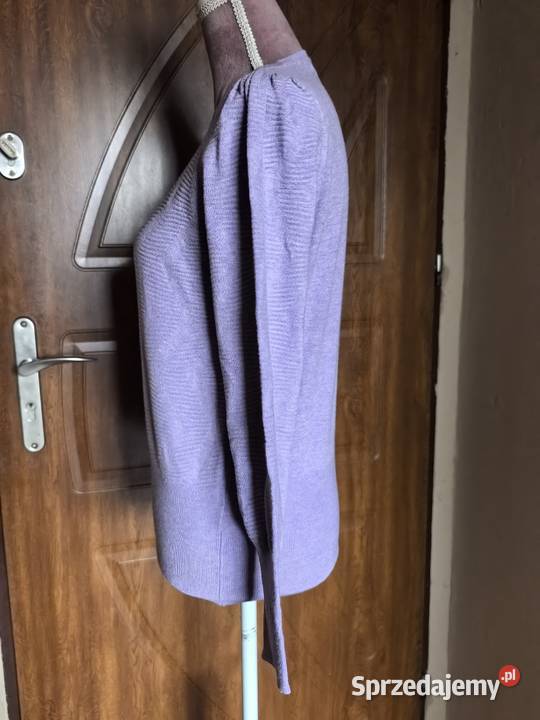 Sweter damski size M lila Wkładane przez głowę  sprzedam