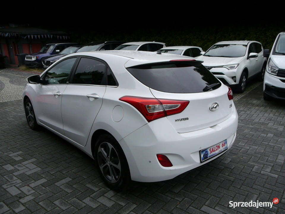 Hyundai i30 16d Stan B 100bezwypadkowy 1wł z diesel śląskie Częstochowa sprzedam