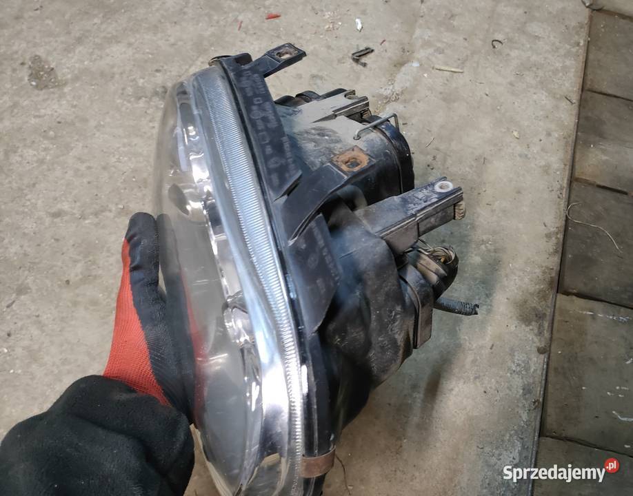Lampy przednie soczewka VW Golf 4 małopolskie Jabłonka