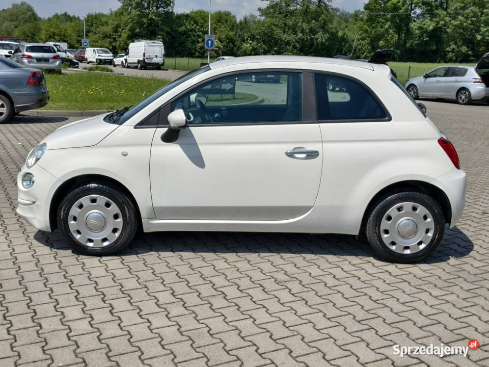 Fiat 500 lifcie hybrid 10 benzyna 70 MAŁY Rok produkcji 2020 Kęty