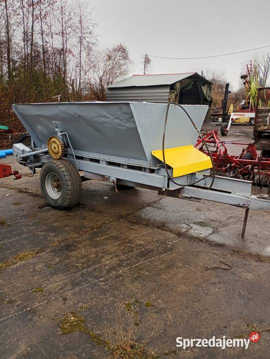 Rozsiewacz nawozów amazone Rozrzutnik Rozsiewacze nawozów Węgorzewo