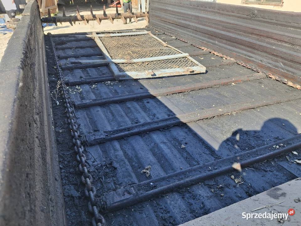 Rozrzutnik obornika czarna białostocka Krzywda