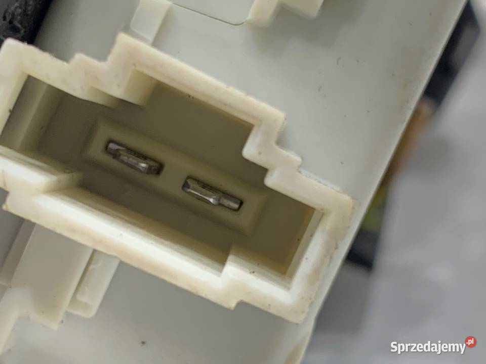 KLAMKA KLAPY TYŁ AUDI A6 C5 8D9827565H