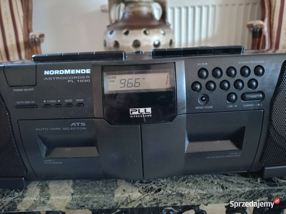 Radiomagnetofon NORDMENDE 1030 AUX Vintage Drawski Młyn