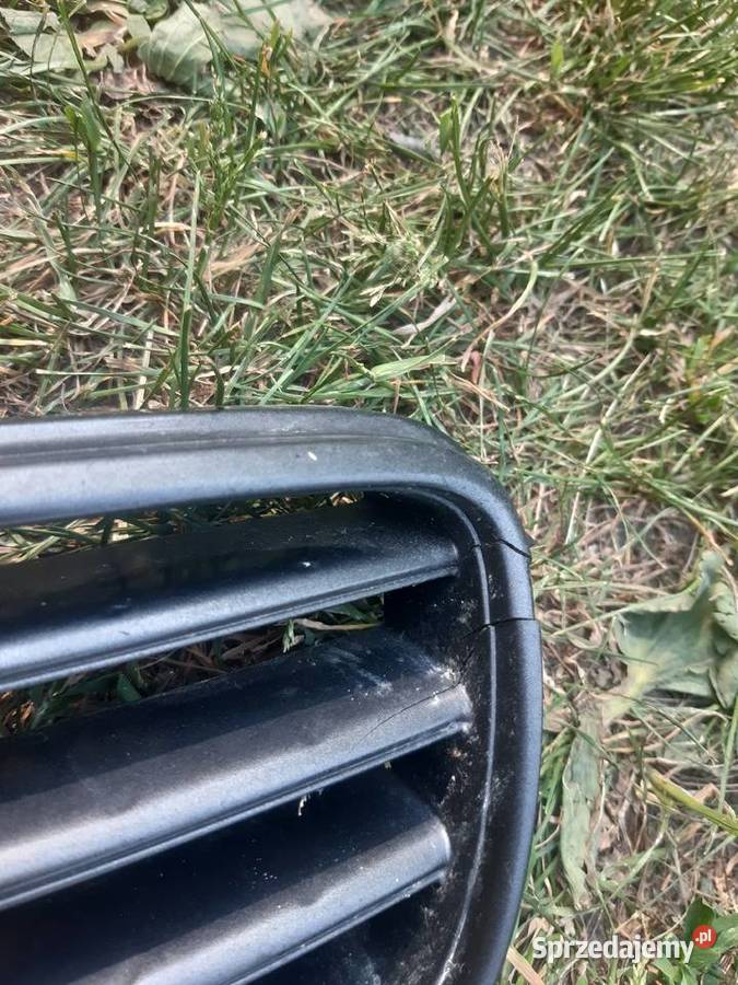 Grill TOYOTA COROLLA E11 Jabłonowo Pomorskie