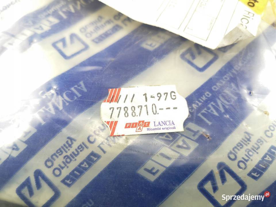KLAPKA ZBIORNIKA PALIWA LANCIA THEMA 9294 ASO osobowe lubelskie