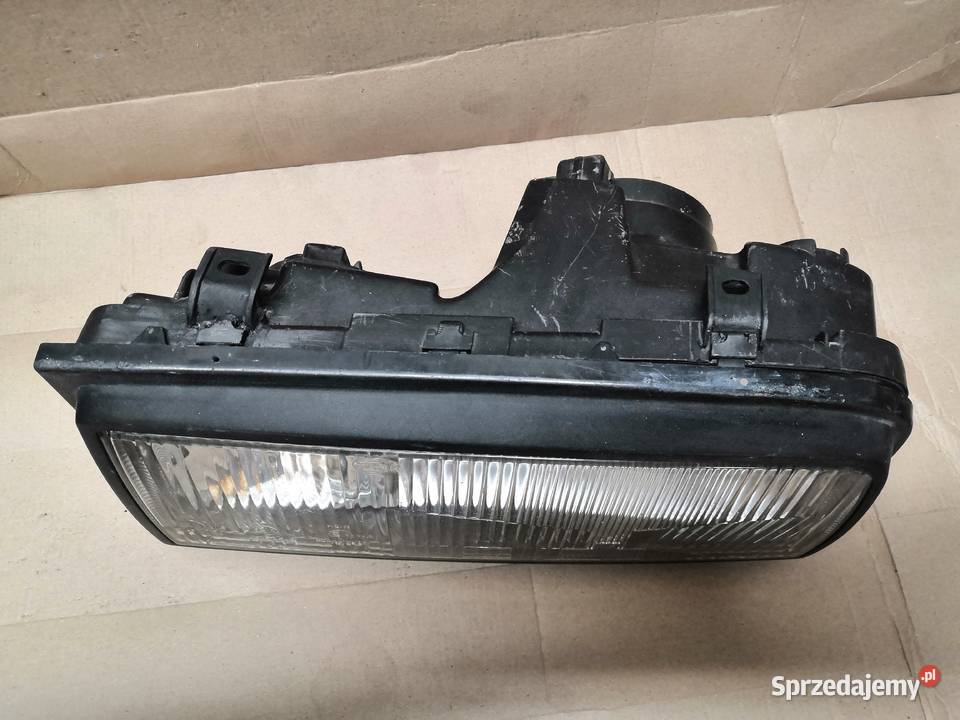 Lampa przednia lewa vw corrado st Dzierżązna