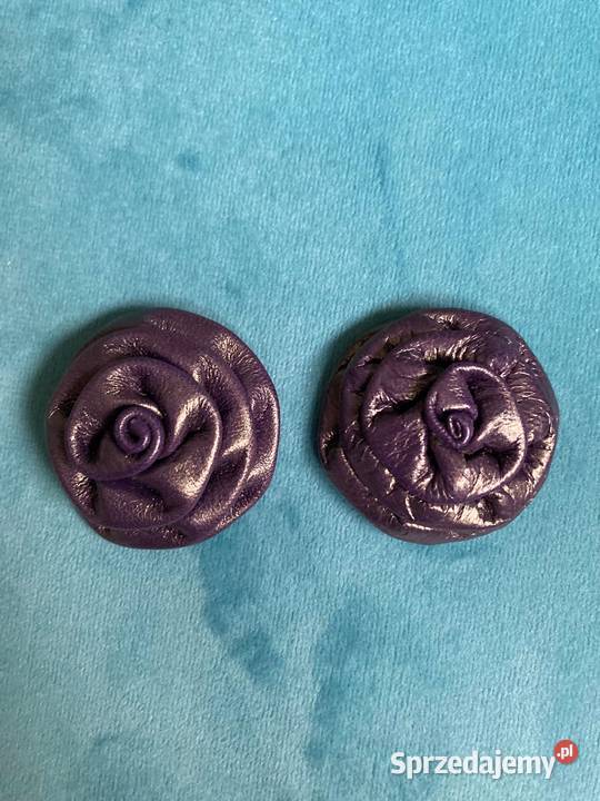 Nowe skórzane fioletowe klipsy do butów róże USA Ozdoby podkarpackie Nisko