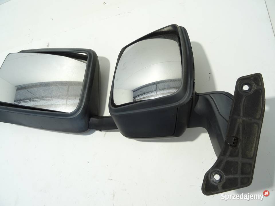 LUSTERKO LEWE RENAULT TRUCKS T Van minibus