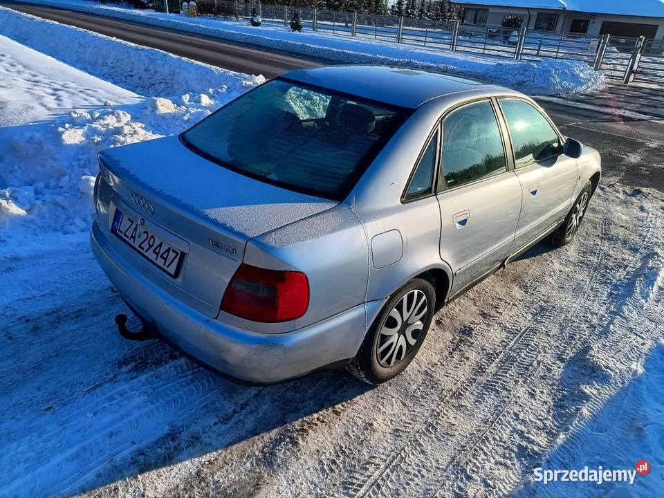 Audi A4 B5 19 TDI do jazdy ekonomiczne 5 l100 Sedan / Limuzyna Zamość