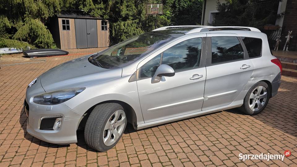 Peugeot 308 SW 2012 20hdi 150 hak światła do jazdy dziennej Okrzeszyn