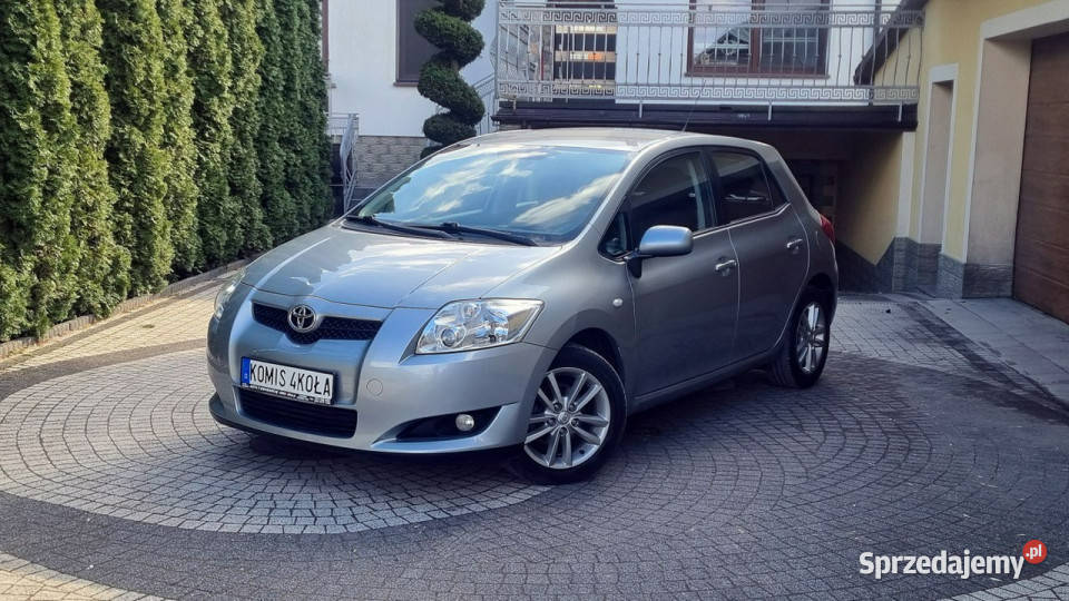 Toyota Auris LIFT 16 132 6 Bieg Climatron centralny zamek mazowieckie Płońsk