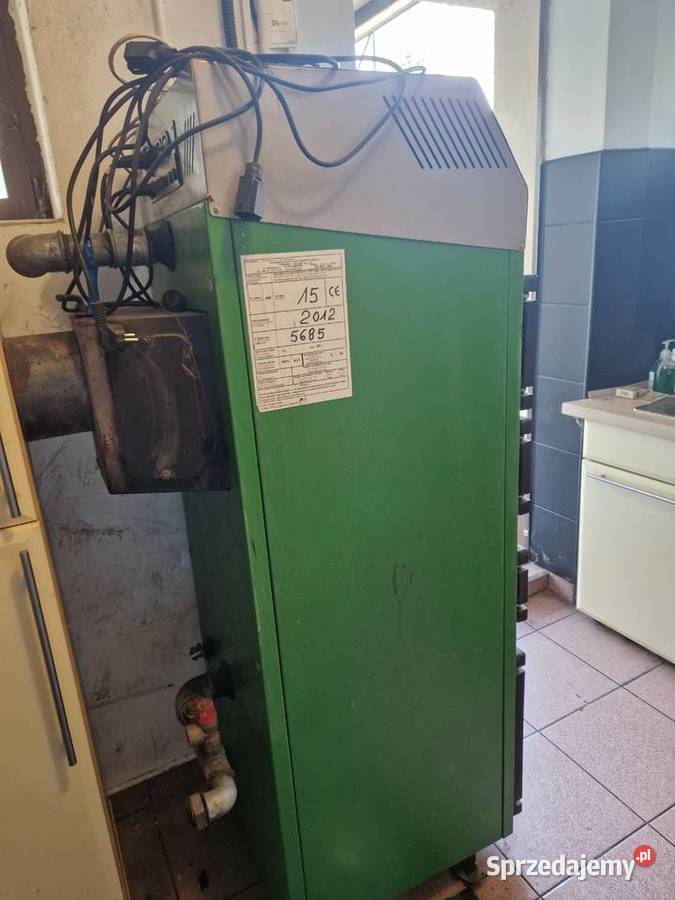 piec na ekogroszek z podajnikiem śrubowym lubelskie Ostrówek-Kolonia