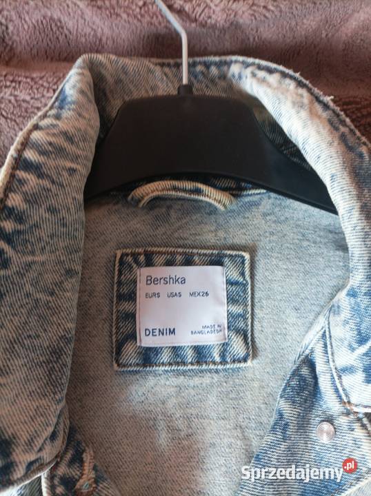 Kurtka jeansowa z malunkiem Rozmiar 36(S) Kurtki i płaszcze Moda i Styl Częstochowa