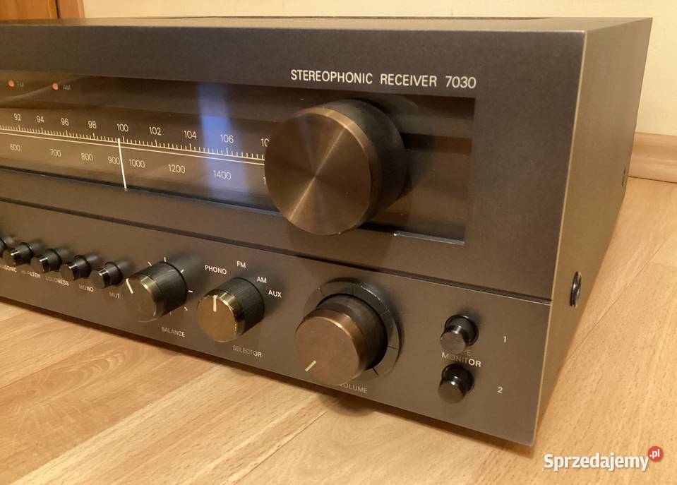 Wzmacniacz Amplituner 7030 SPRAWNY wzgl do Gdynia sprzedam