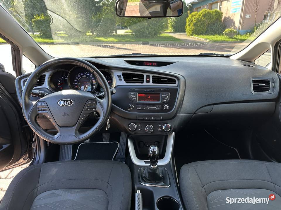Kia Ceed II 16 Kombi CRDi 110 2013r śląskie Pszczyna