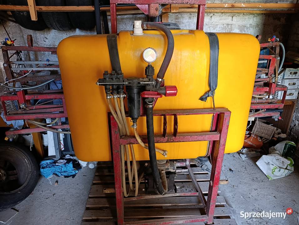 Opryskiwacz 400l Belka 12m Zawieszane Lipniaki sprzedam