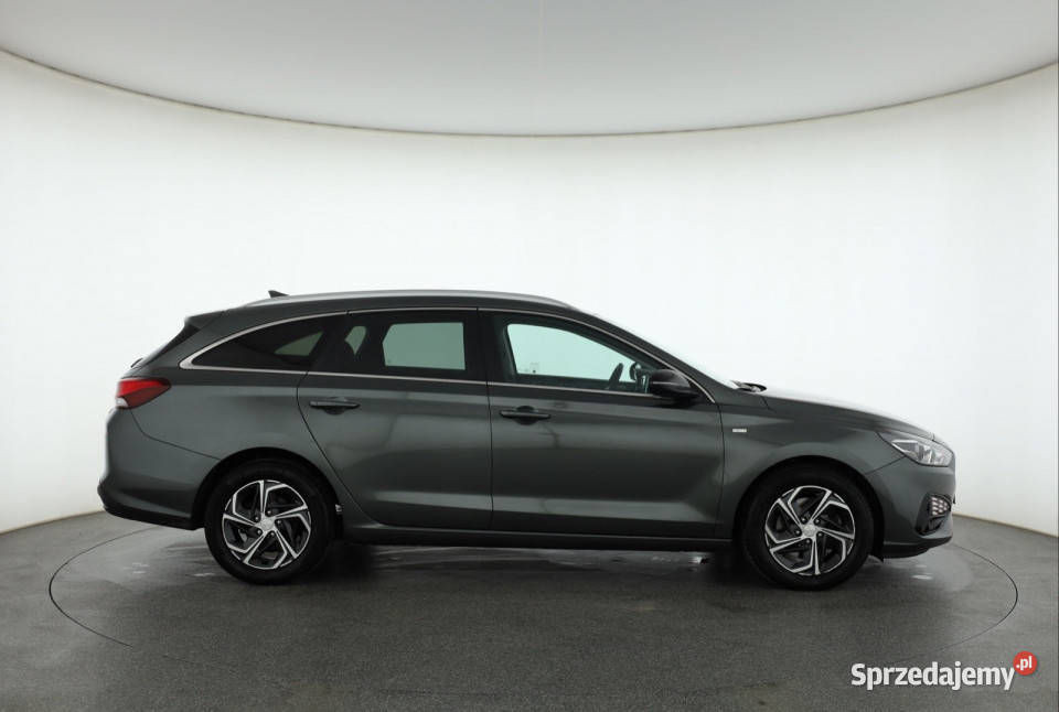 Hyundai i30 15 TGDI MHEV światła przeciwmgielne mazowieckie Piaseczno sprzedam
