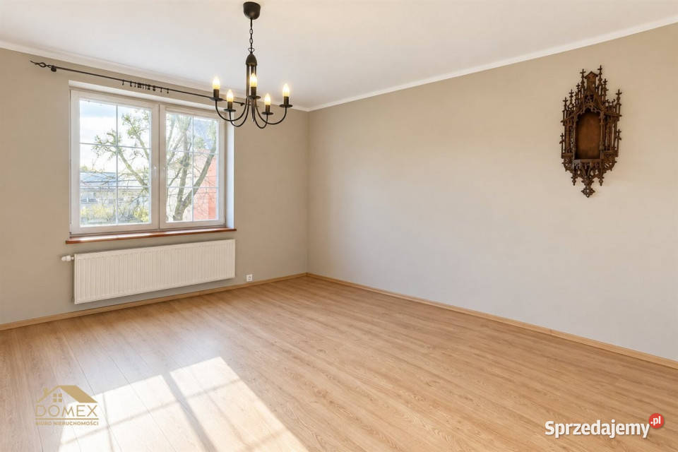 sprzedaży domu wolnostojącego 95m2 Cieszyn 7368zł/m2