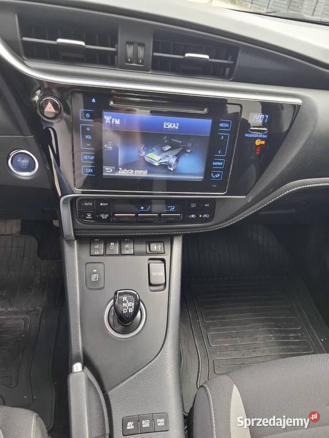 Sprzedam Aurisa hybrydę