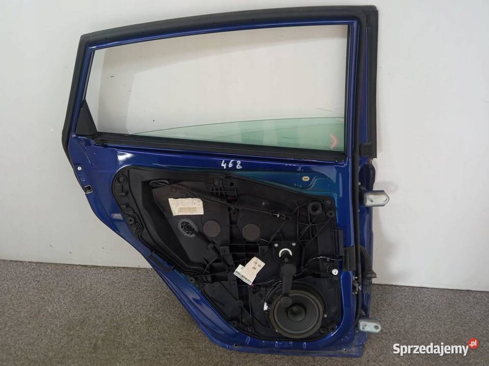 DRZWI LEWE TYŁ LIFT 2D 5D Ford Fiesta Mk7 sprzedam
