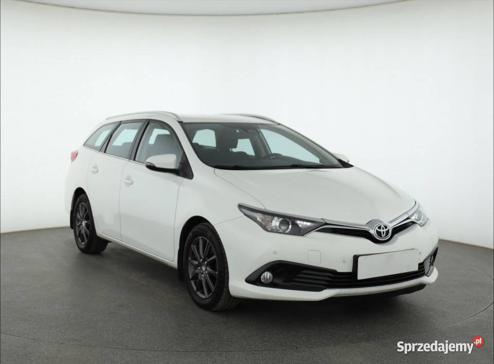 Toyota Auris 16 D4D biały Piaseczno sprzedam