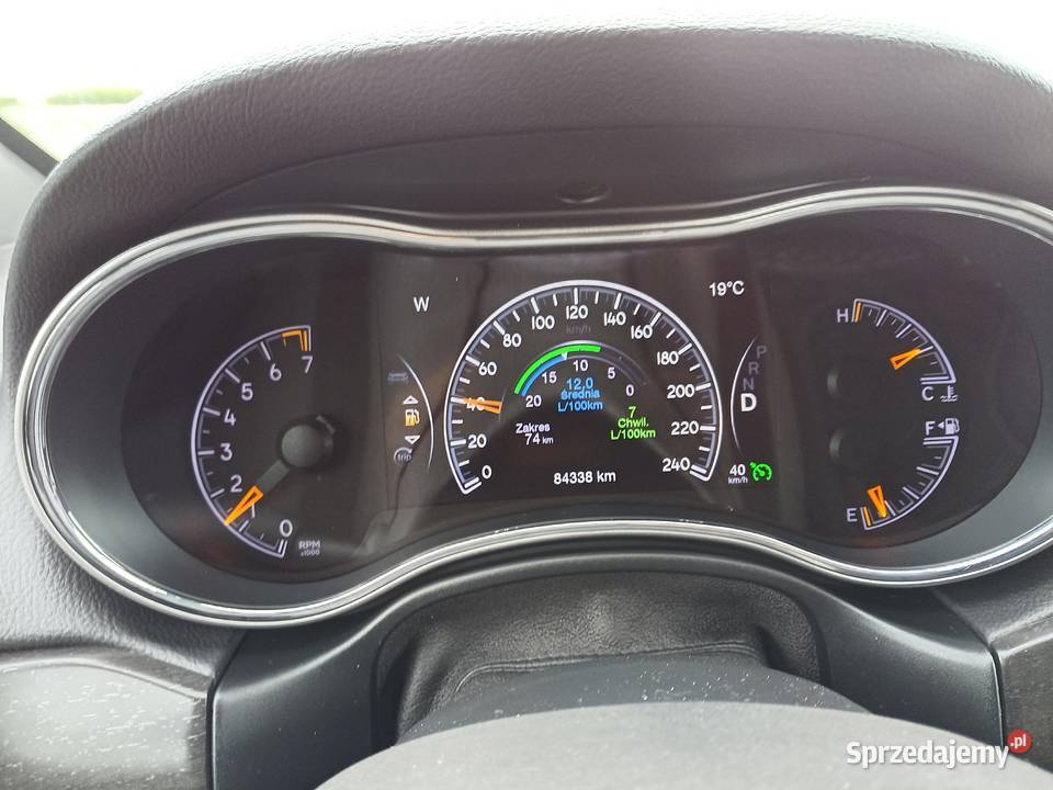 Jeep Grand Cherokee benzyna gaz wielofunkcyjna kierownica Margonin