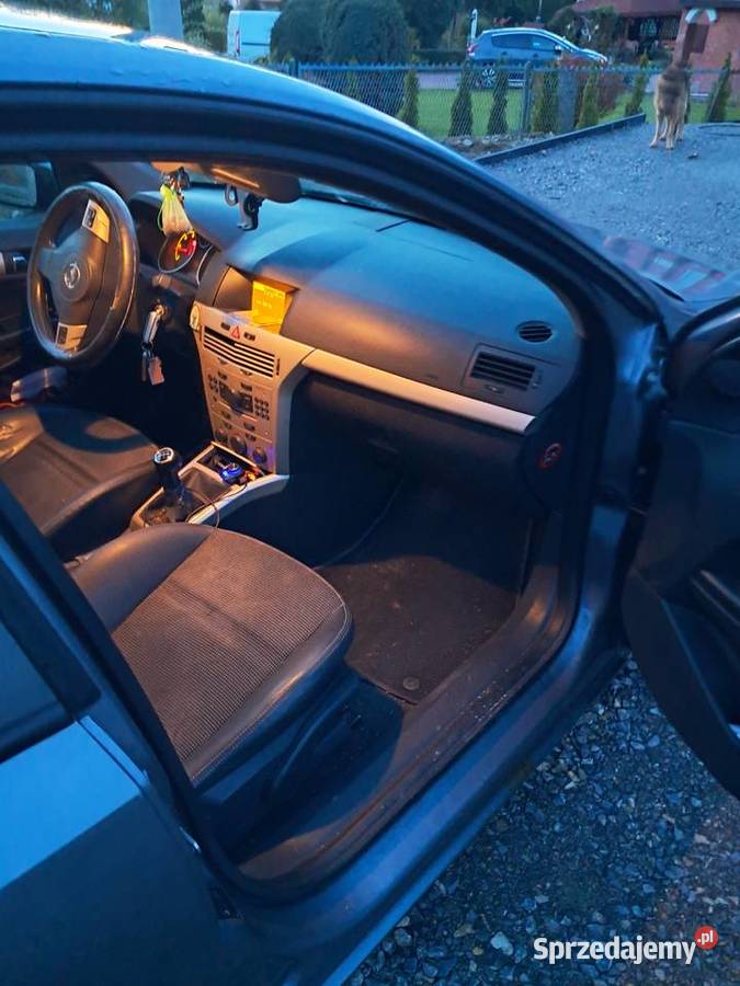 Opel Astra 17cdti Zielonki