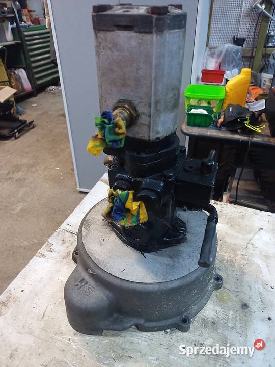 Pompa hydrauliczna Casappa z nośnika narzędzi Żary