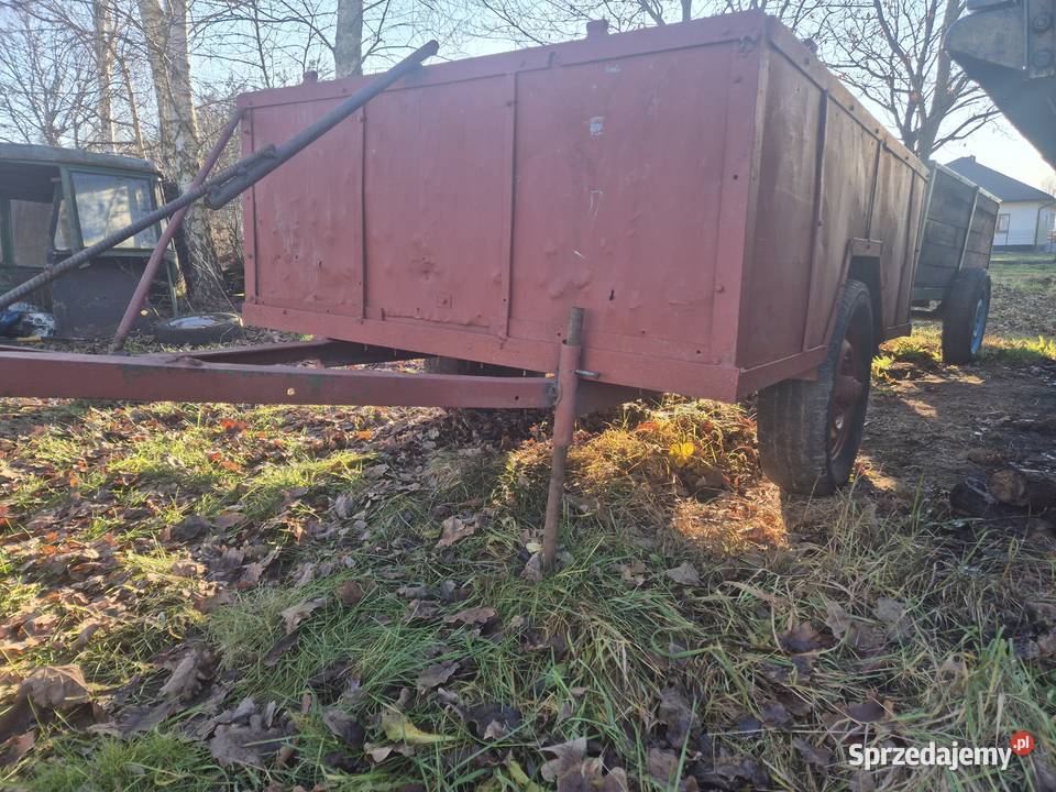 Przyczepa rolnicza jednoosiowa nieuszkodzony Bucze