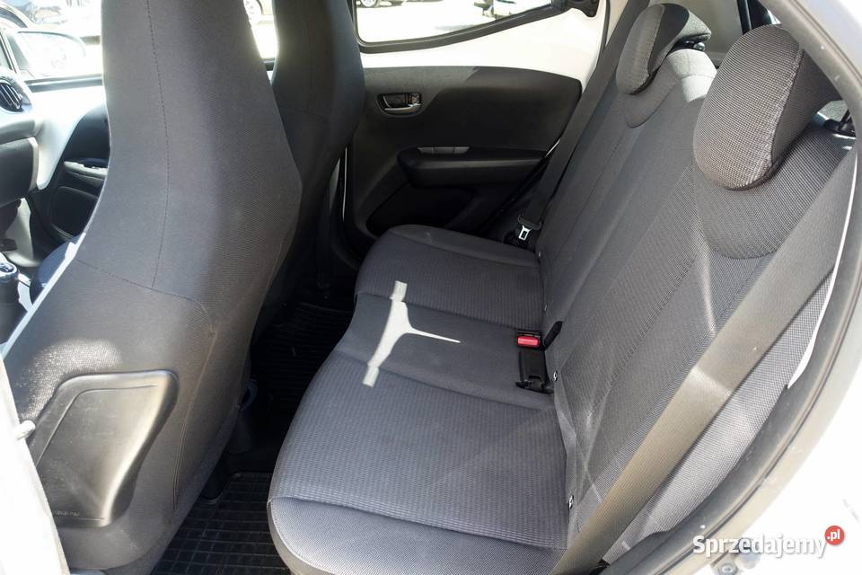 Toyota Aygo 10VVTi 72 Salon Bogate wyposażenie immobilizer Buczkowice sprzedam