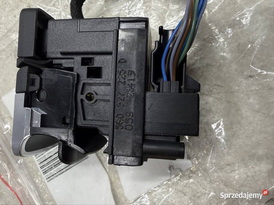 Włącznik hamulca ręcznego autohold VW Golf VII Piła Kościelecka