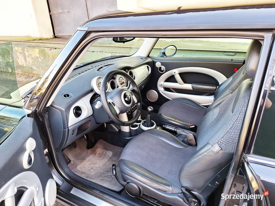 MINI One 2003r 16 90 Niski Przebieg z Niemiec Rok produkcji 2003 Zamość sprzedam