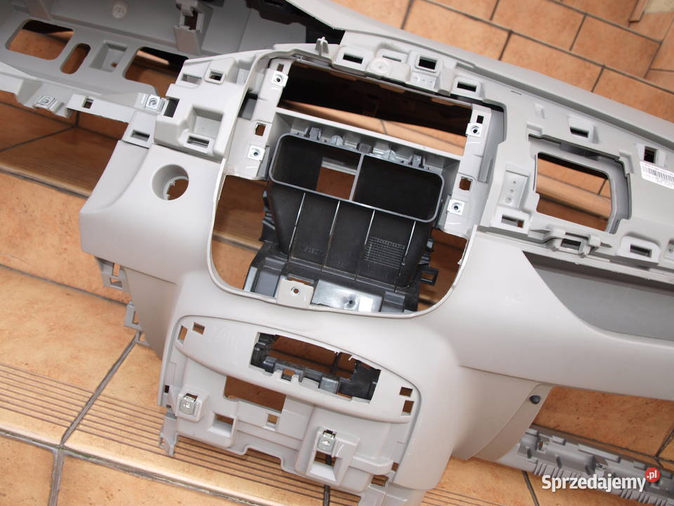 Renault ZOE konsola deska rozdzielcza 2013 2019r Kalisz sprzedam