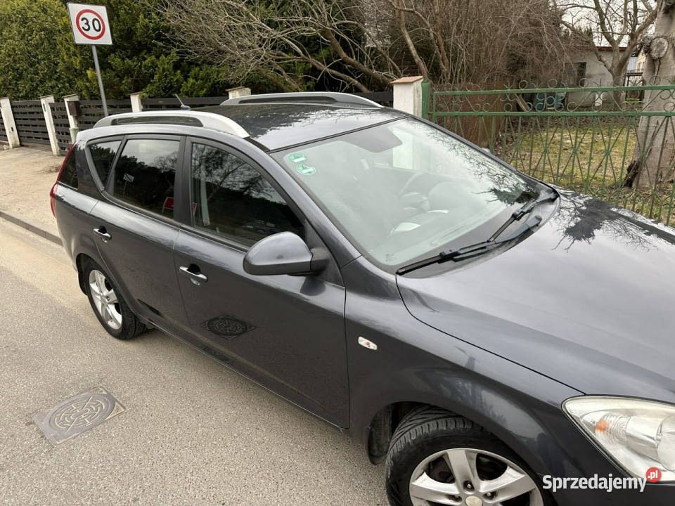 Kia Ceed Klimatronik 8 airbag alufelgi auto przyciemniane szyby Wejherowo