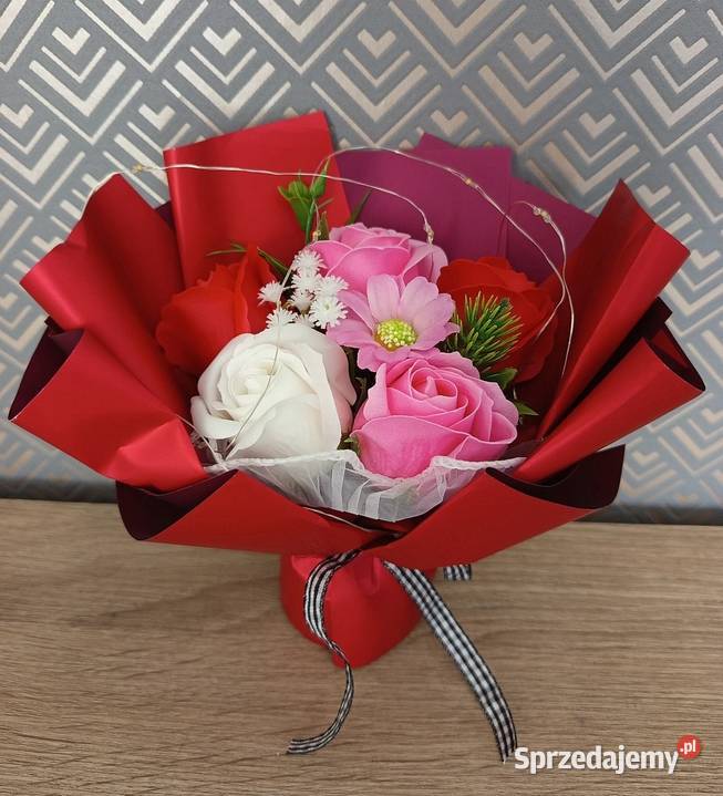 Bukiet kwiatów prezent LED Legnica