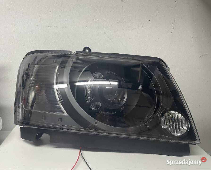 Reflektory Nissan Patrol Y61 GU4 biled Warszawa