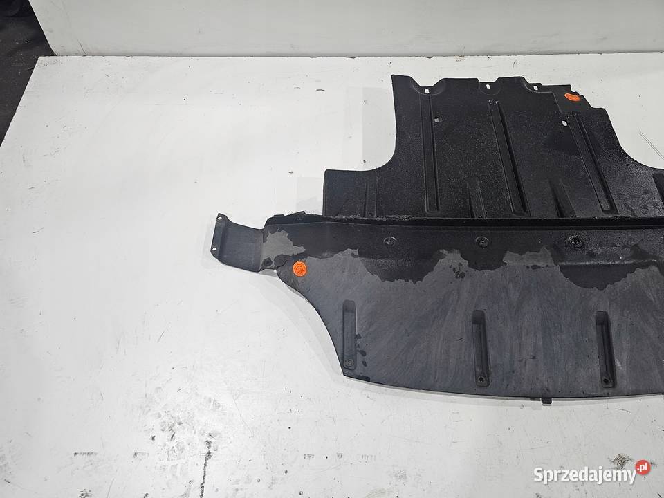 OSŁONA POD SILNIK PŁYTA AUDI Q7 4L 7L8825285 Przystajń
