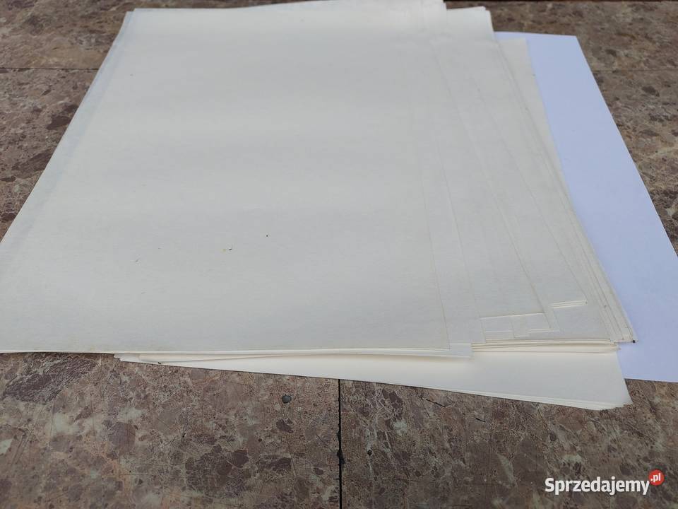 Stare pożółkłe kartki papieru cienkie A4 ponad Tczew sprzedam