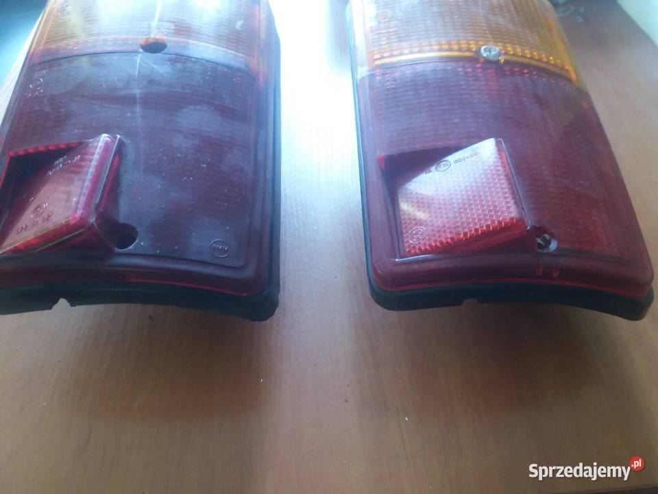 lampa tylna prawa fiat 126p druga Gliwice