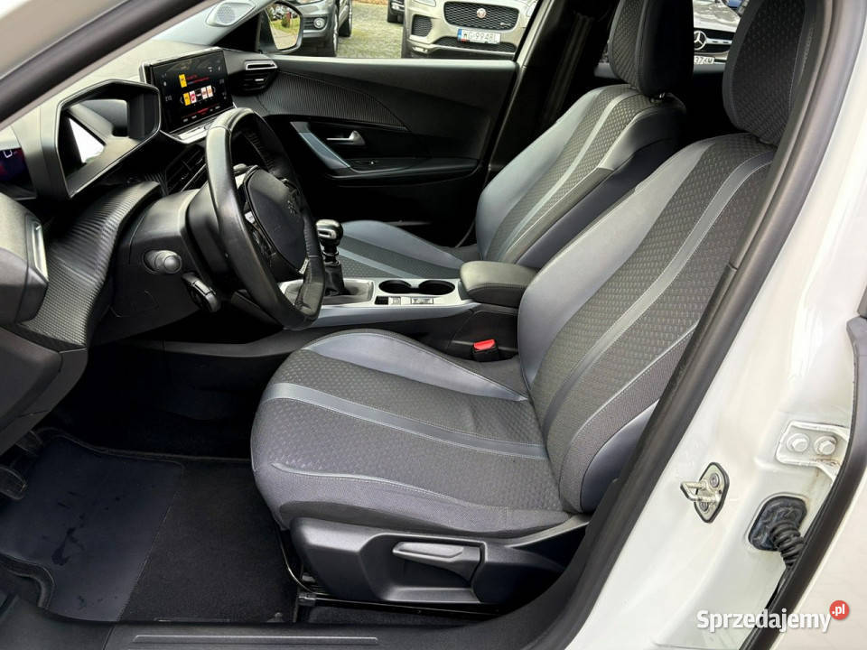 Peugeot 2008 15 HDI 102 Full Led Duża navi manualna Motoryzacja