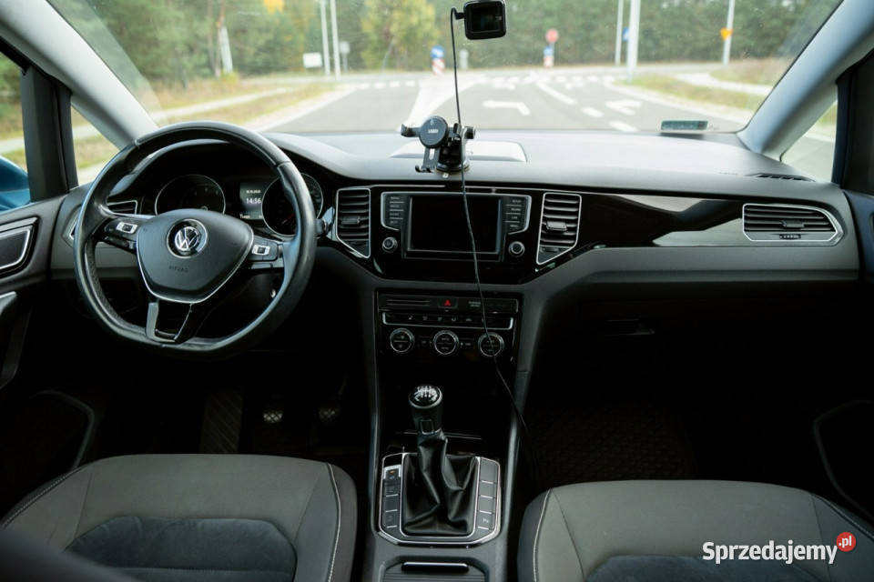 Volkswagen Golf Sportsvan Bezwypadkowy Polski wielofunkcyjna kierownica sprzedam