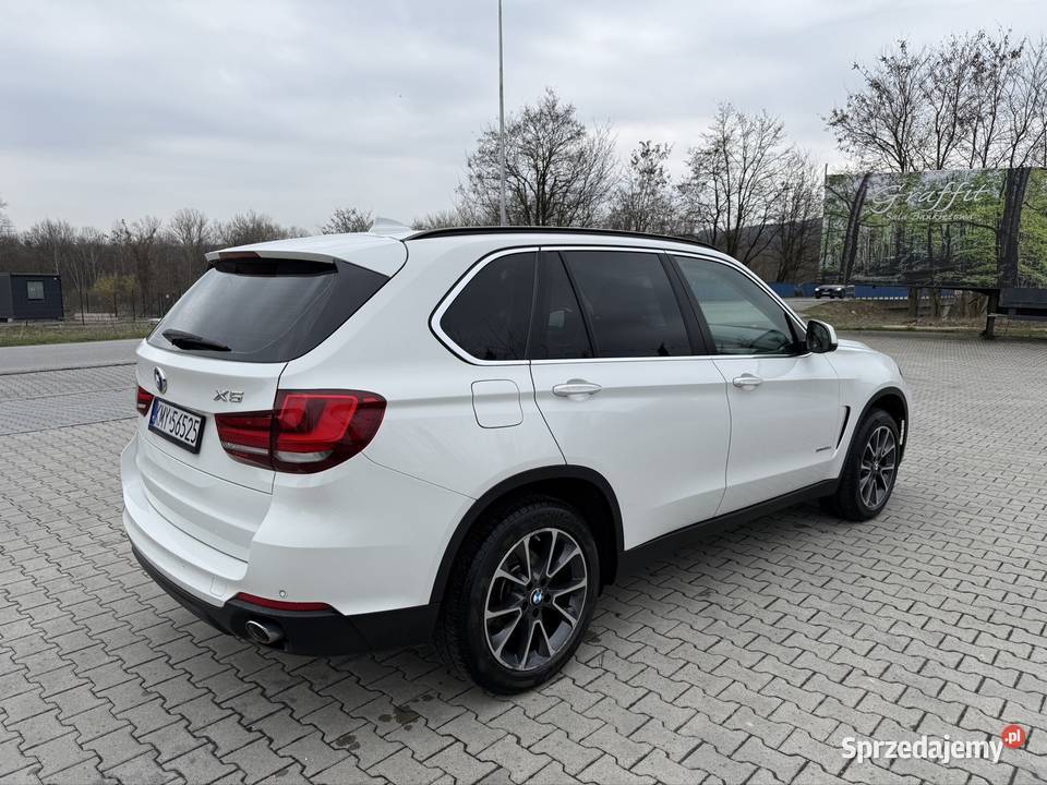 X5 30D Myślenice