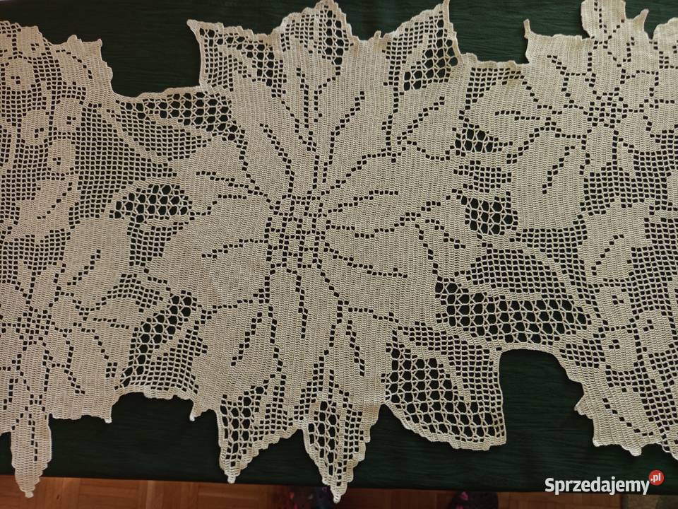 Serweta świąteczna szydełkowa Boże Narodzenie Garbów